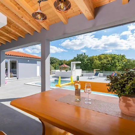 Casa Mara *