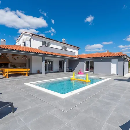 Casa Mara